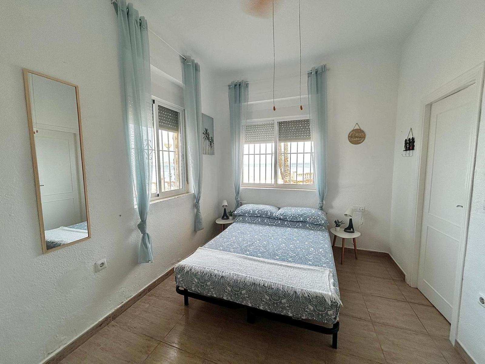 Apartamento Mar Menor, Los Urrutias - Beachfront Apartment With Patio Under New Management Since July 2024 カルタヘナ エクステリア 写真